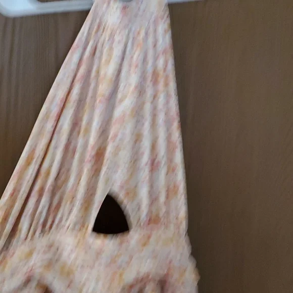 Pink Lily Casual Spring Maxi Dress. - Picture 3 of 11